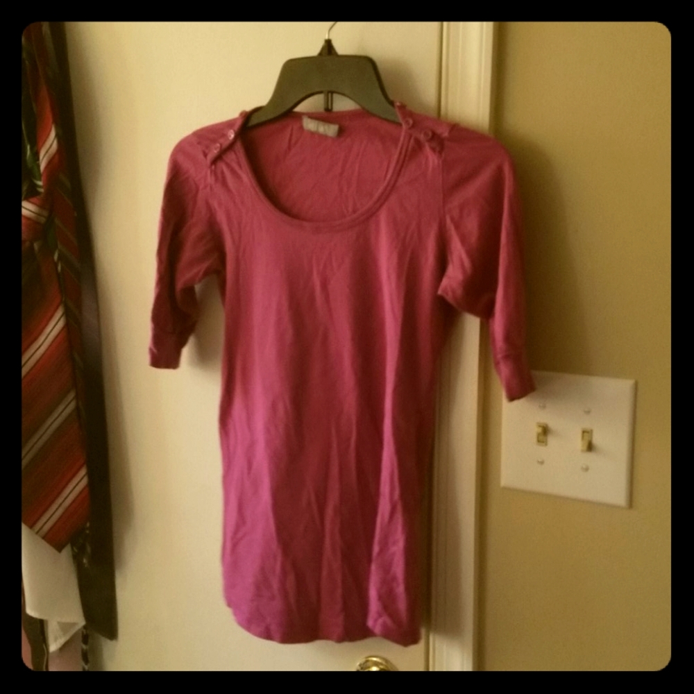 Purple quarter sleeve shirt